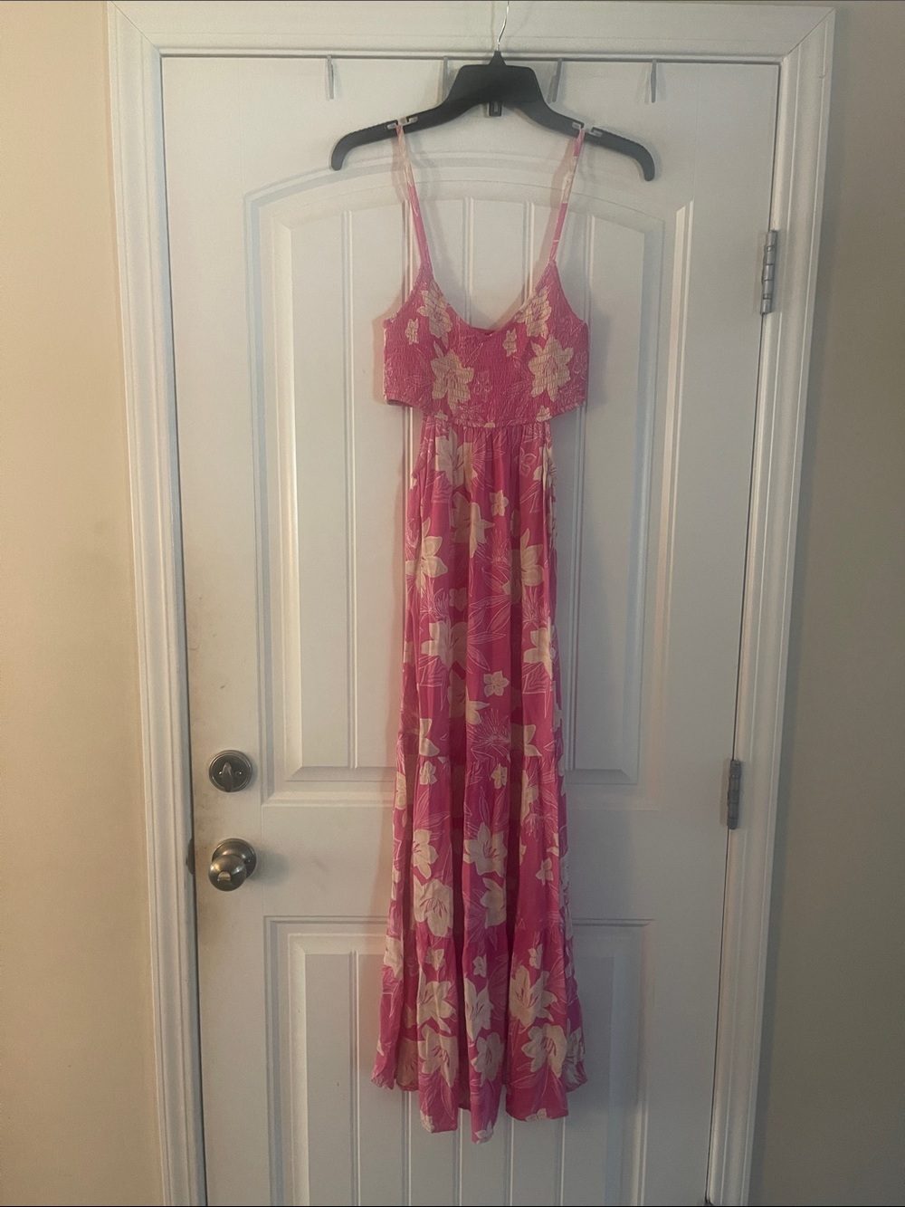 Roxy Hot Tropics Maxi Dress . Like new!!